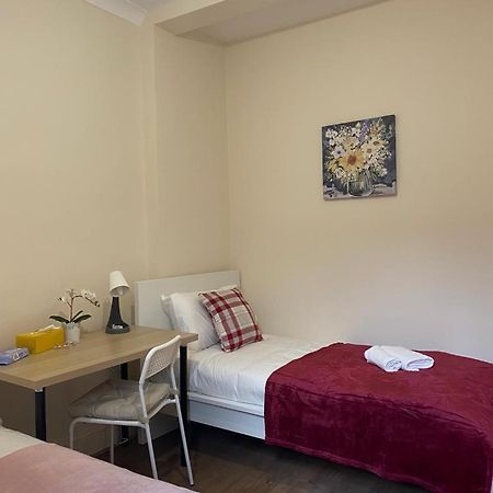 Lovely Private Rooms In Camden, Central London Eksteriør billede